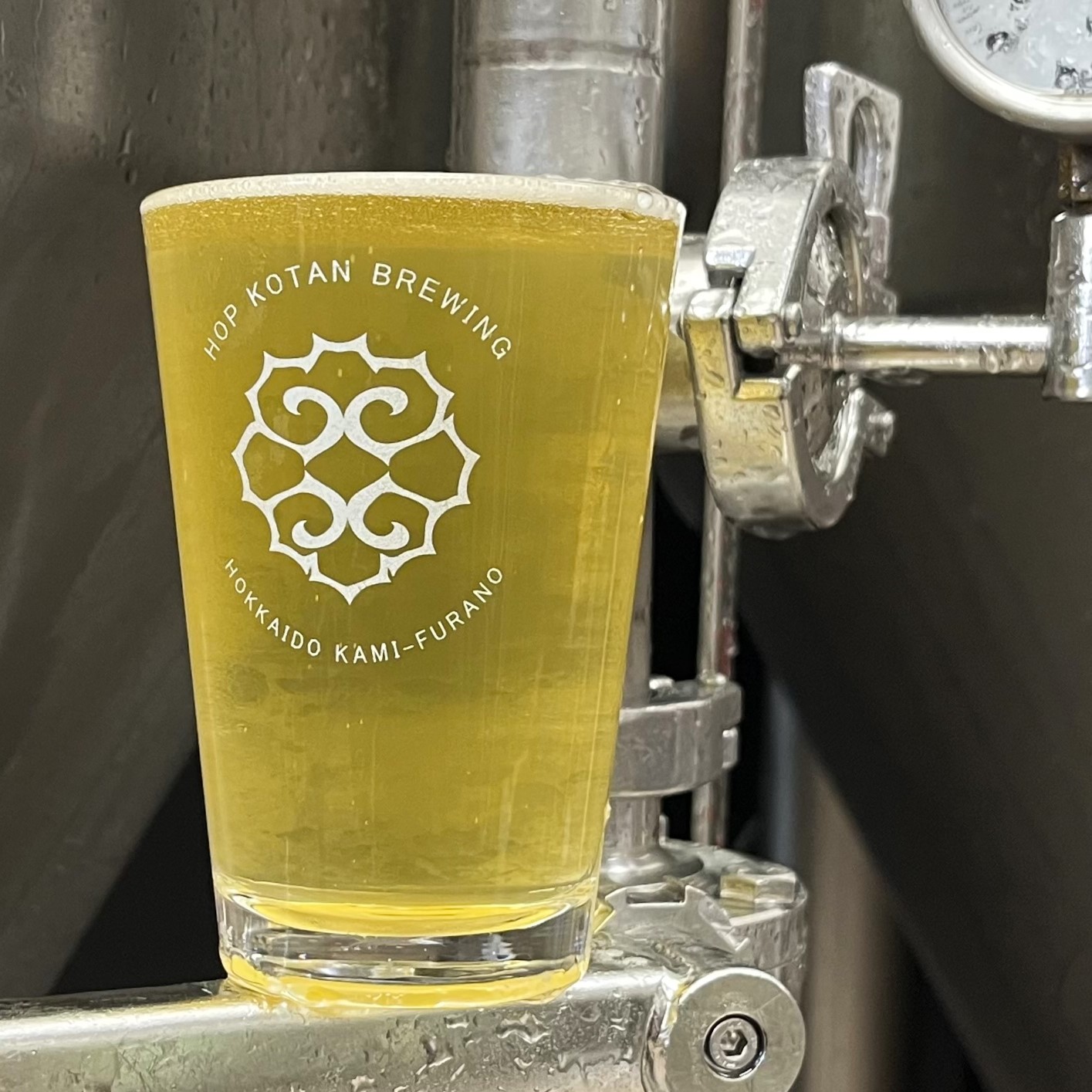 Hola! | HOP KOTAN FREEDOMS | 忽布古丹醸造 HOP KOTAN BREWING